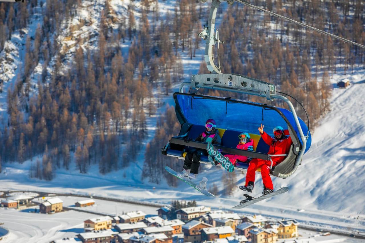 Martina Ski In - Ski Out Mt 50 - Happy Rentals Livigno Eksteriør billede