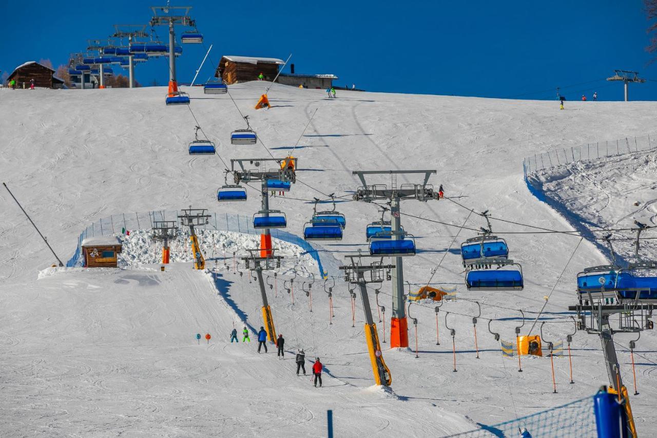 Martina Ski In - Ski Out Mt 50 - Happy Rentals Livigno Eksteriør billede